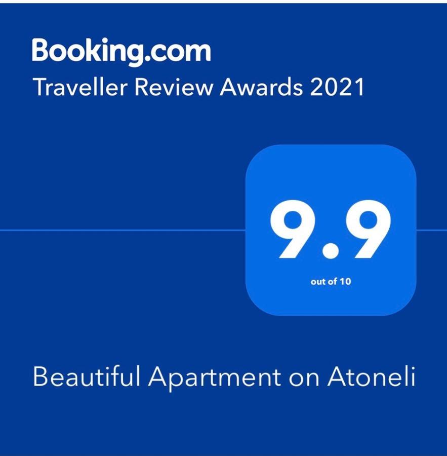Beautiful Apartment On Atoneli Tbilisi Exteriör bild