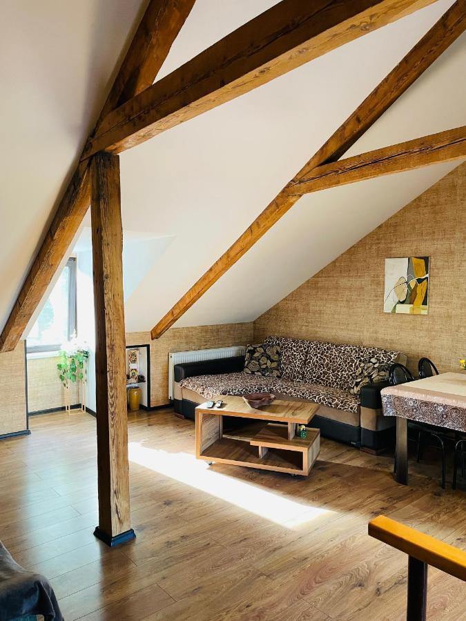 Beautiful Apartment On Atoneli Tbilisi Exteriör bild